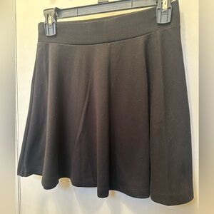 Decree Black Skirt